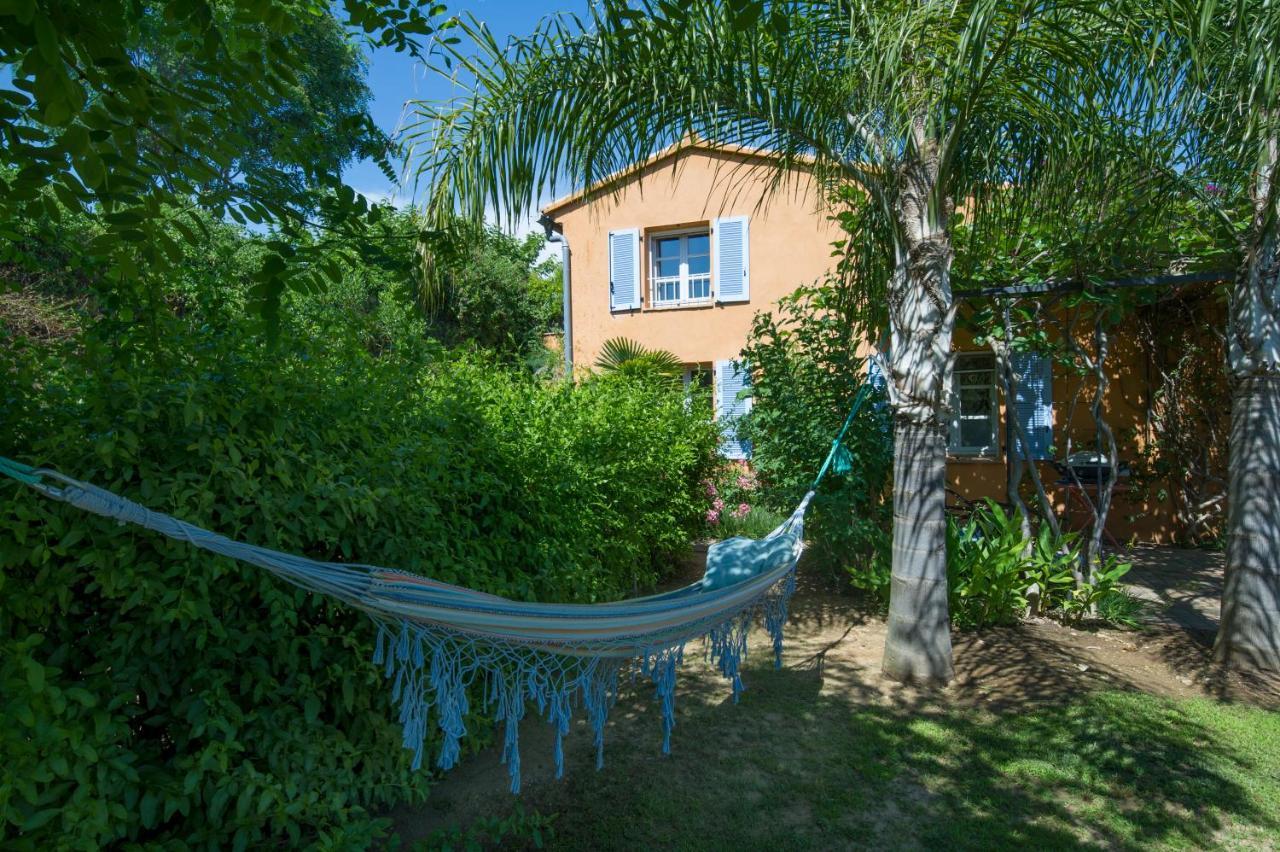 House With Garden And Sea View Villa La Londe-les-Maures Bagian luar foto