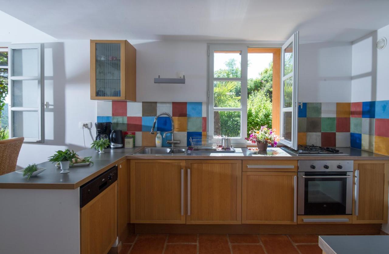 House With Garden And Sea View Villa La Londe-les-Maures Bagian luar foto