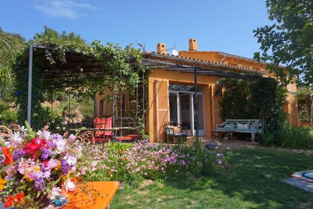 House With Garden And Sea View Villa La Londe-les-Maures Bagian luar foto