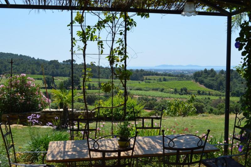 House With Garden And Sea View Villa La Londe-les-Maures Bagian luar foto