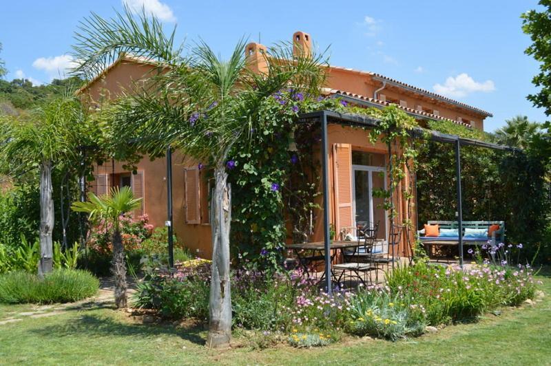 House With Garden And Sea View Villa La Londe-les-Maures Bagian luar foto